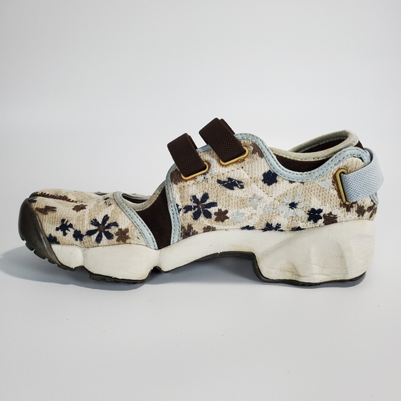 Rare Nike Air Rift Floral Embroidered Split Toe Shoes Size 8 - Picture 6 of 12